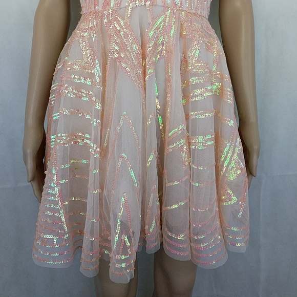 Bebe gorgeous pink fit & flare skater dress XS - Picture 3 of 4